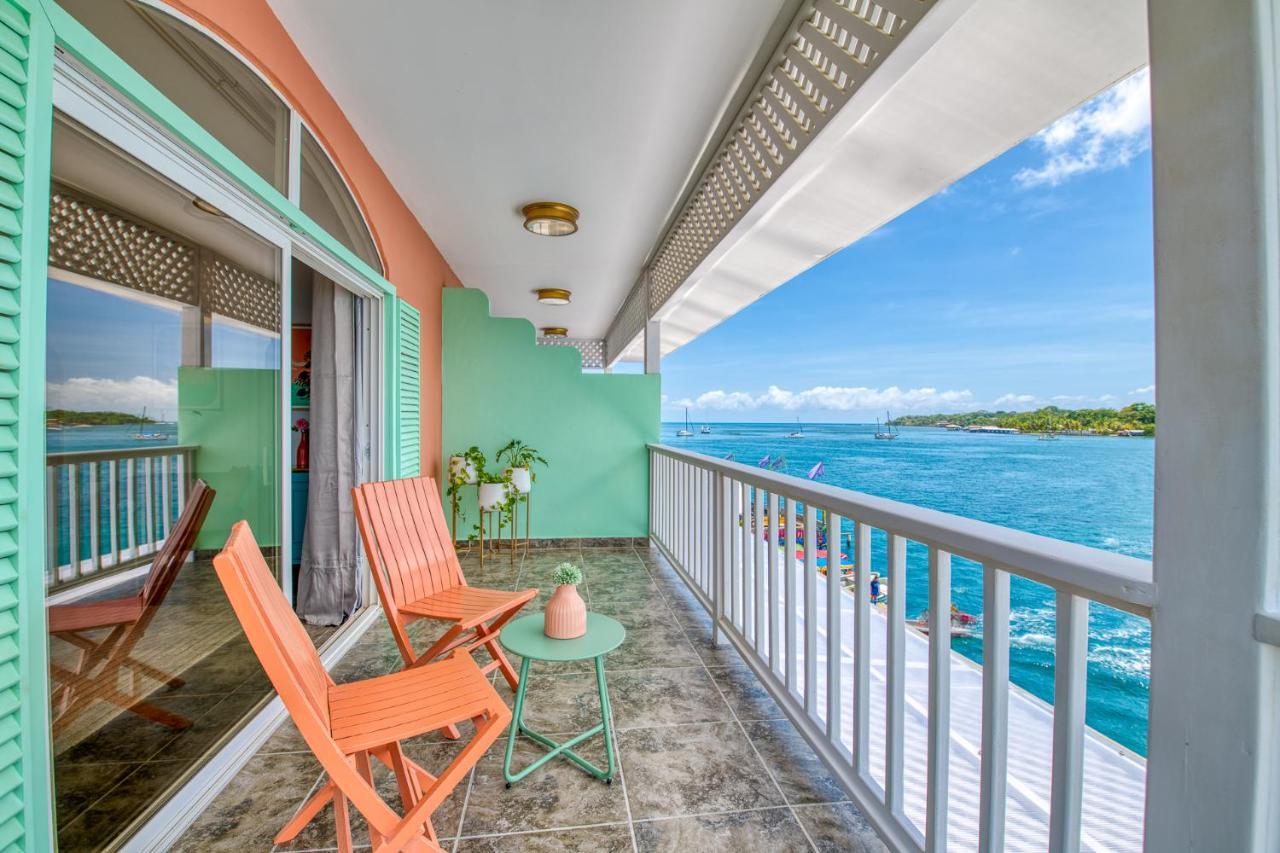 Bocas Paradise Hotel โบกัสทาวน์ ภายนอก รูปภาพ