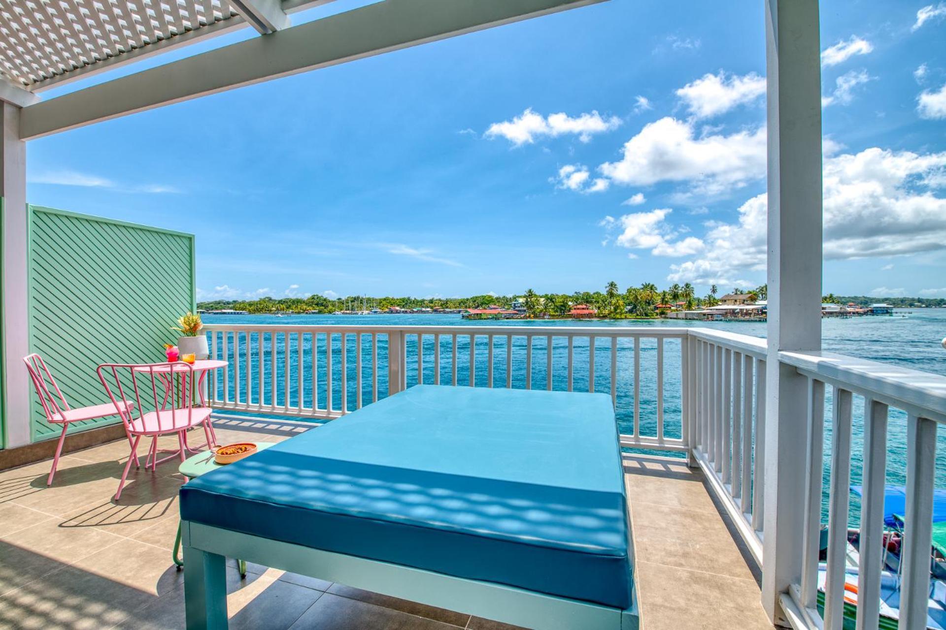Bocas Paradise Hotel โบกัสทาวน์ ภายนอก รูปภาพ